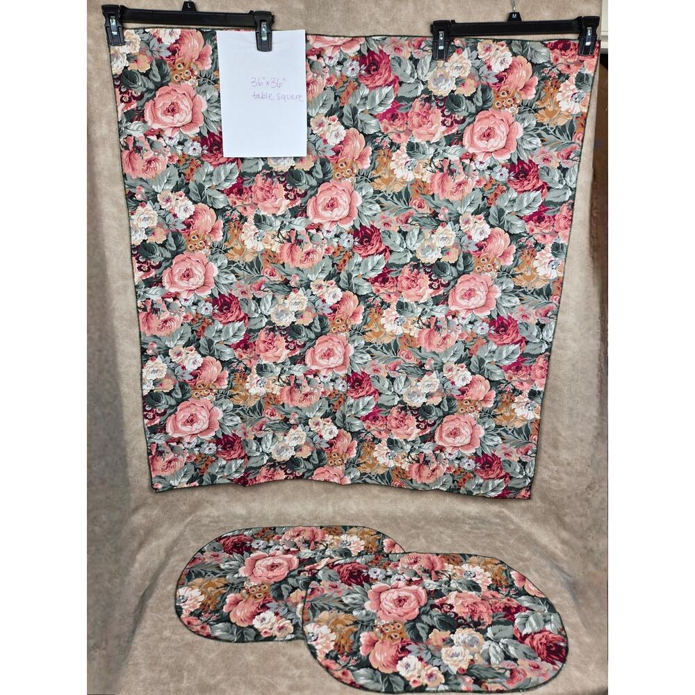Vintage Floral 36" x 36" Table Square and 3 Placemats Tablecloth